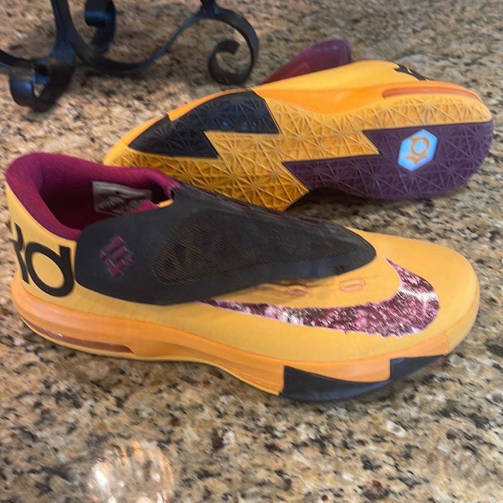 Nike KD Peanut Butter Jelly sneakers